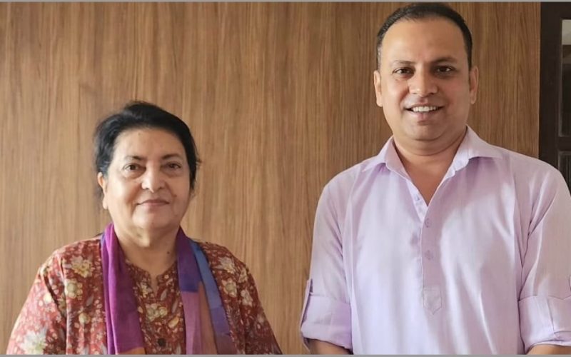 Manish Jha Meets Former President Bidya Devi Bhandari