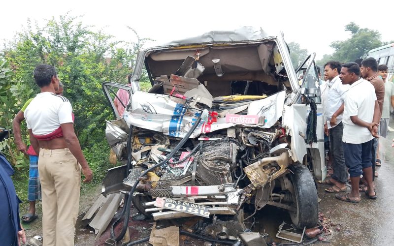 Four Killed in Bus–Microbus Collision in Sunsari