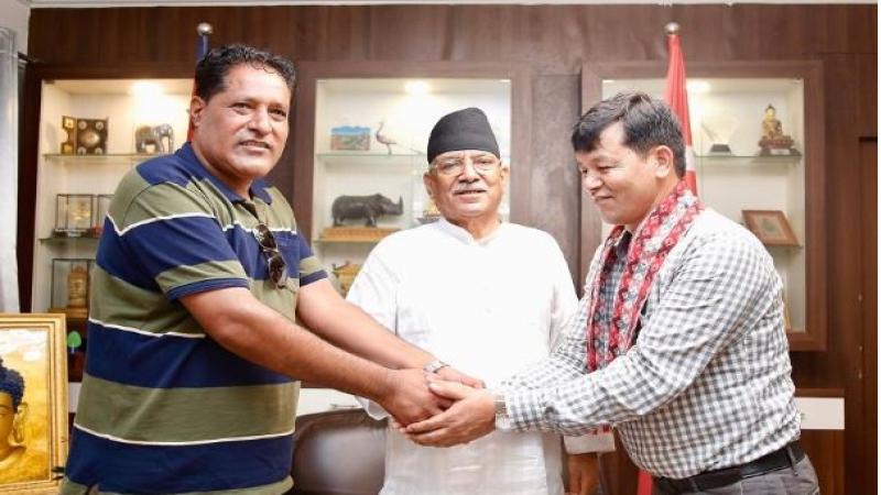UML Leader Dipendra Kunwar Joins Maoist Centre