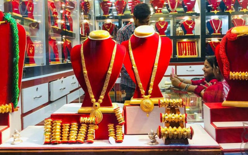 Gold and Silver Prices Rise Again in Nepalese Market