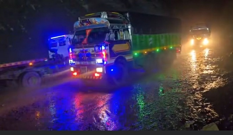 Narayan­gadh–Muglin Road Reopens for One-Way Traffic