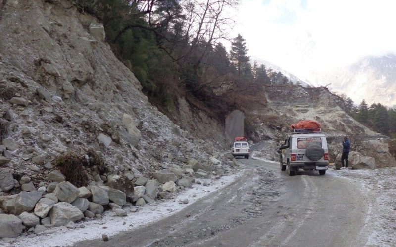 Beni–Jomsom–Korala Road Reopens After Landslide Clearance