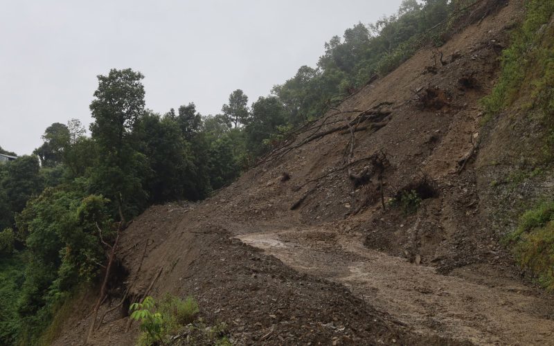Landslides Block Lamjung–Pokhara and Besisahar–Chame Roads