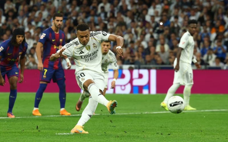 Real Madrid Defeat Barcelona 2–1 in Thrilling El Clásico