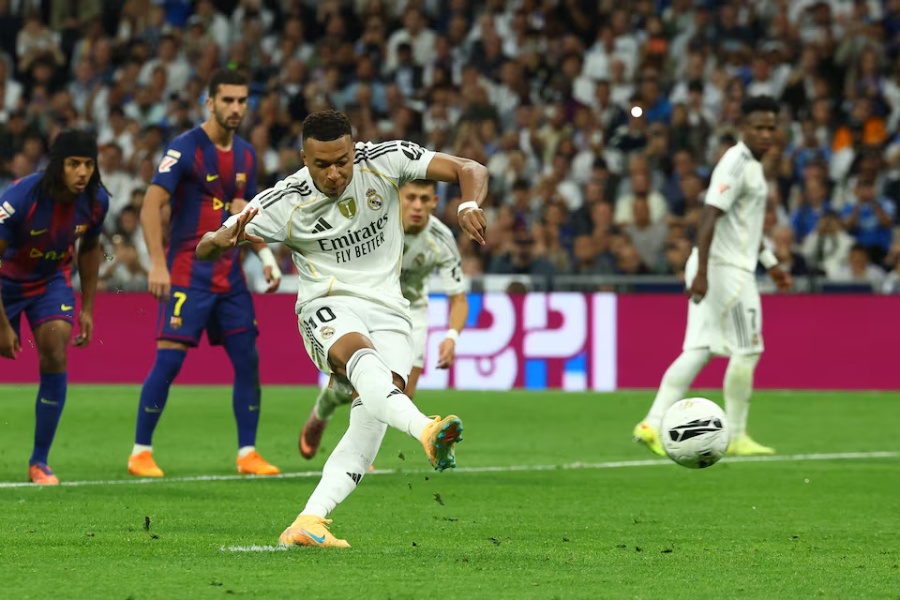 Real Madrid Defeat Barcelona 2–1 in Thrilling El Clásico - Khabar Butwal