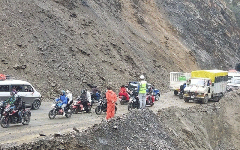 Mugling–Narayangadh Road Reopens After Landslide Clearance