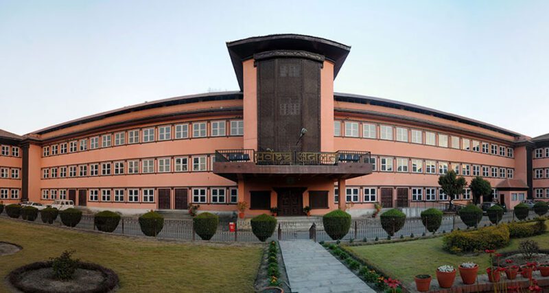Supreme Court to Partially Resume Services from Today