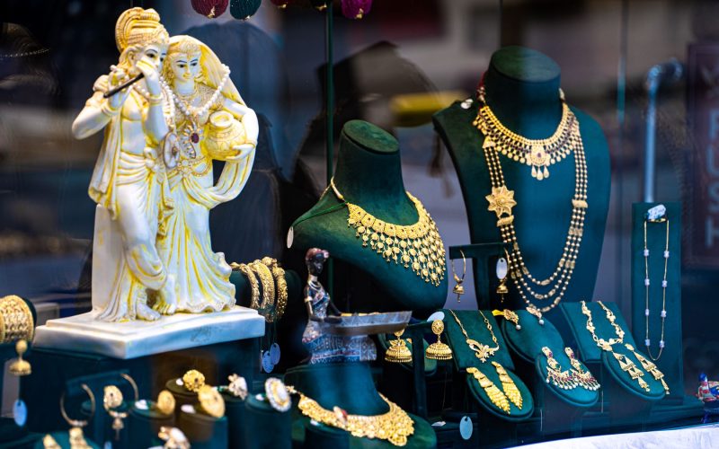 Gold Price Falls by Rs 700 in Nepali Market, Silver Edges Up