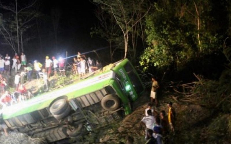 19 Injured as Bus Overturns in Jhapa’s Maidhara, Passengers Receiving Treatment