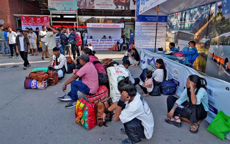 Around 600,000 People Expected to Leave Kathmandu Valley for Tihar Festival