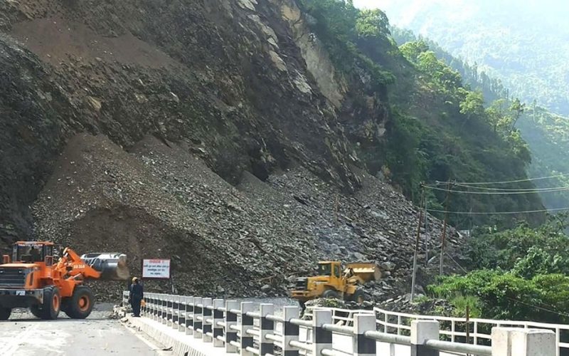 Muglin–Narayangadh Road Section Closed in Both Directions